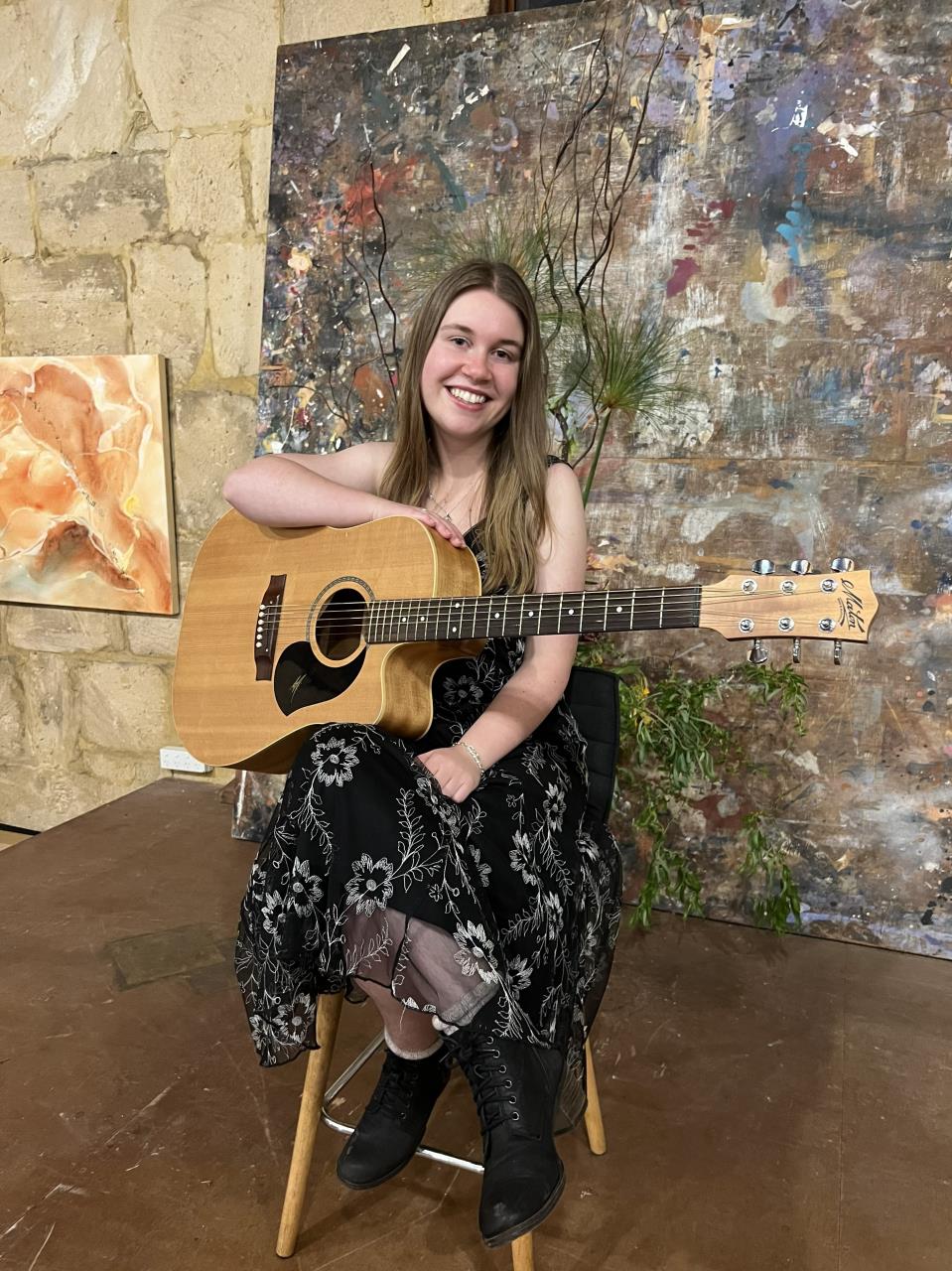 Elianie Local Musician