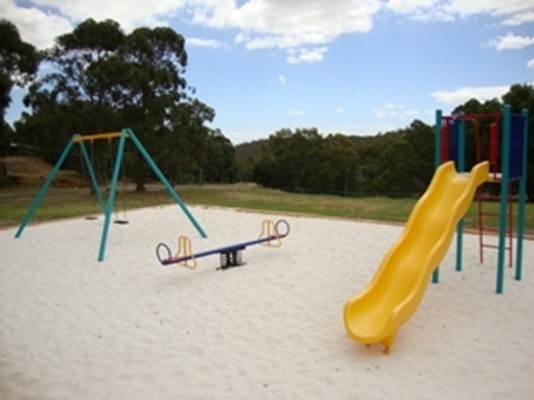 Darlington Playgrounds - Leschen Park Playground