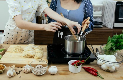 Image: Flavours of Fall: Induction Cooking Workshop